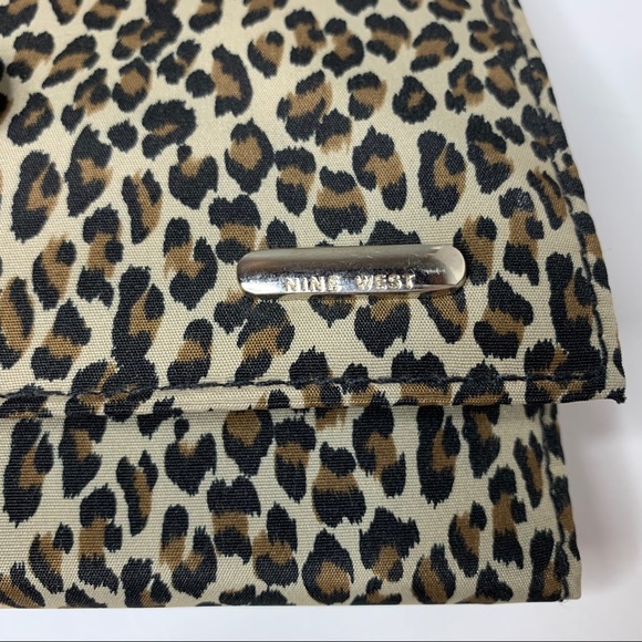 NINE WEST Leopard Print Jewelry Travel Roll NWT - Picture 5 of 8